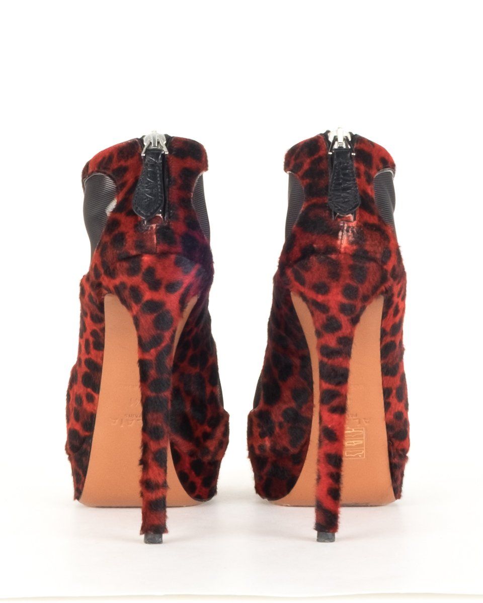 Alaïa Red Leopard Round Toe Ankle Booties 41