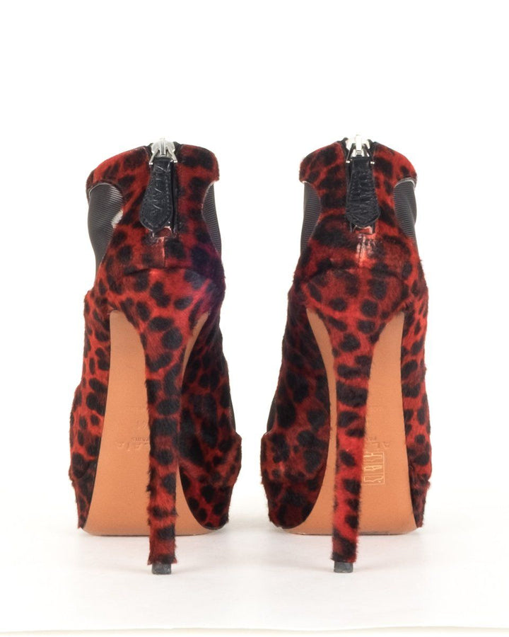 Alaïa Red Leopard Round Toe Ankle Booties 41