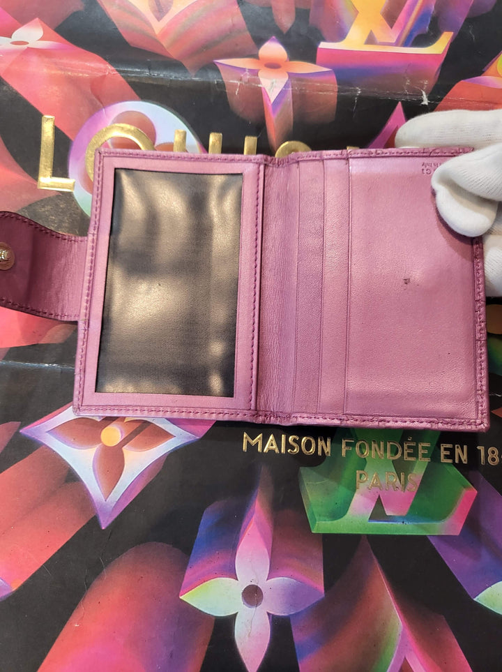Authentic Gucci Metallic Guccissima Heart Travel Wallet