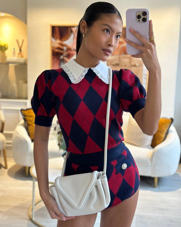 *FIRE PRICE* Bottega veneta White Small Beak Envelope Crossbody Bag