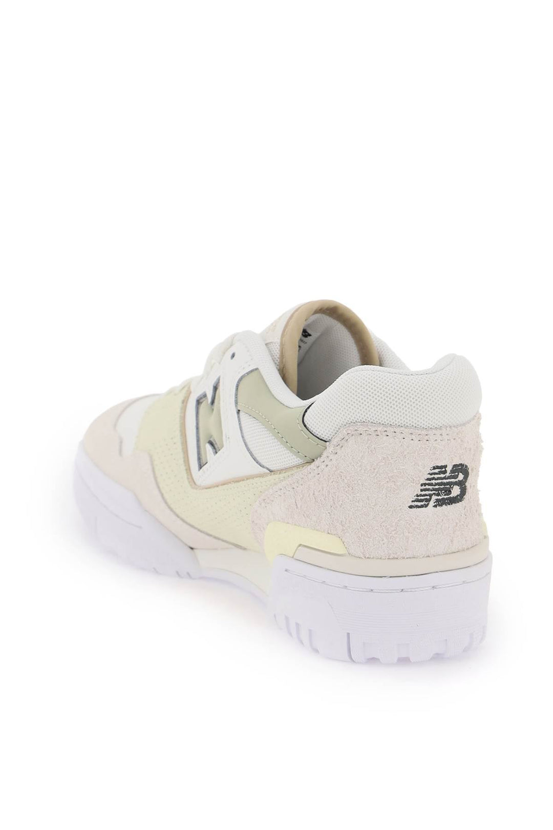 550 SNEAKERS