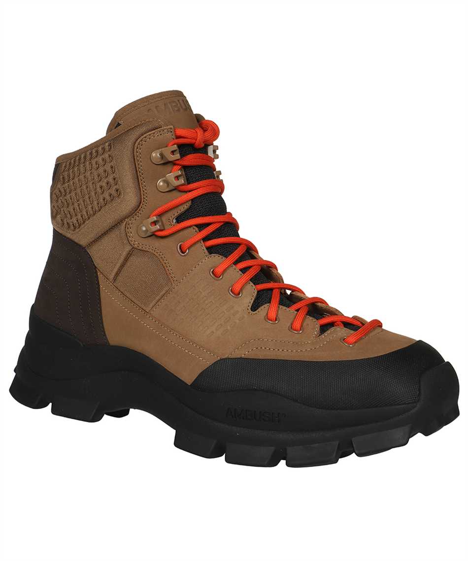 HIKING BOOTS