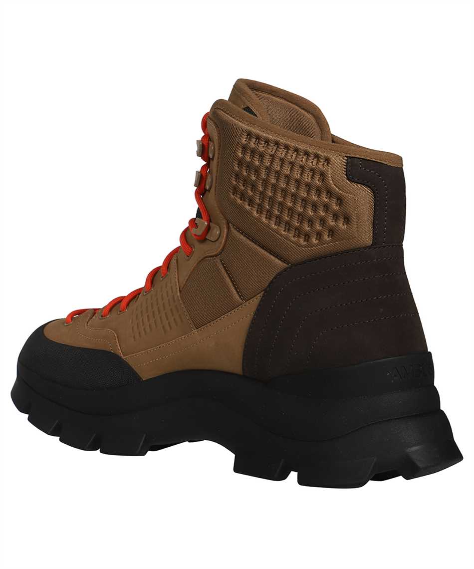 HIKING BOOTS