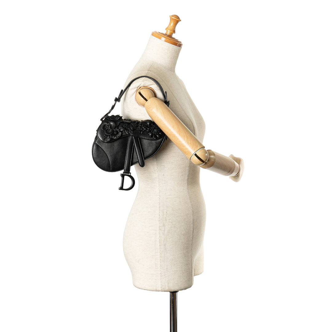 Top quality Dior Mini Lambskin Floral Applique Saddle Black