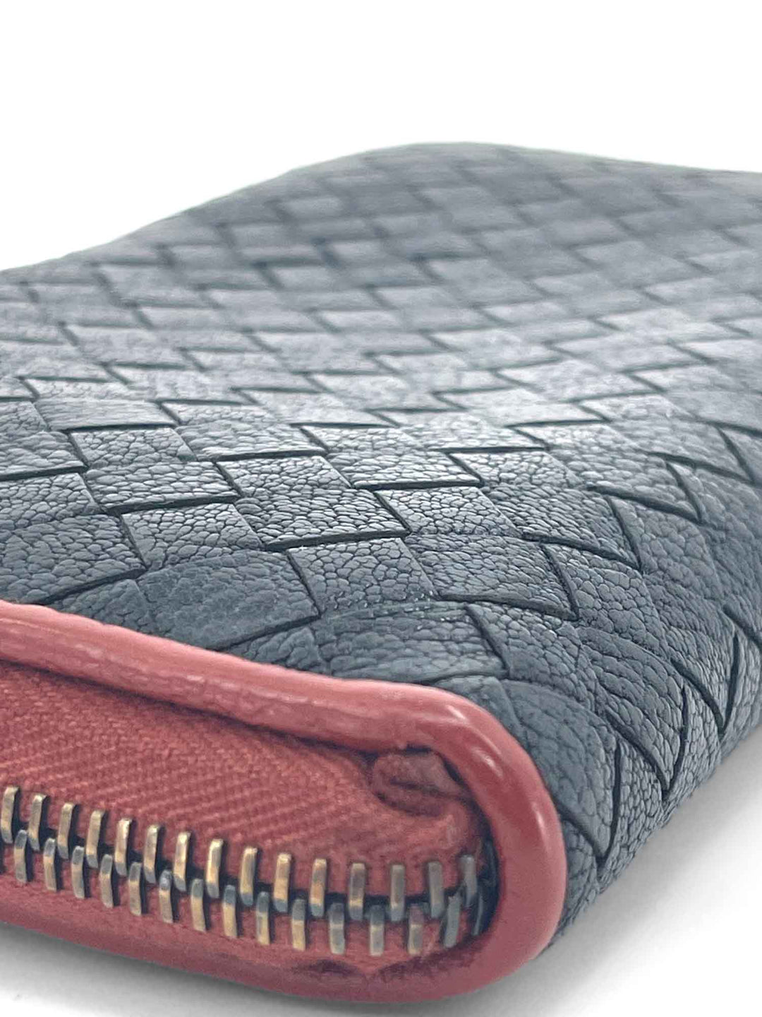 Bottega veneta Woven Leather Zippy Long Wallet Black Terracotta