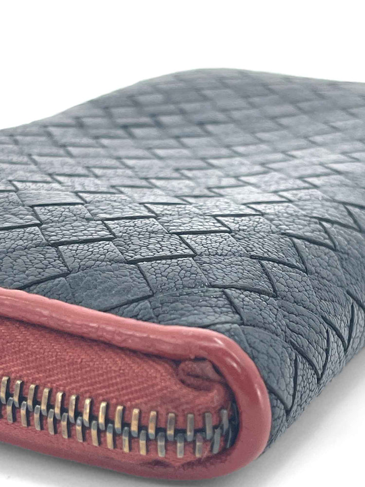 Bottega veneta Woven Leather Zippy Long Wallet Black Terracotta