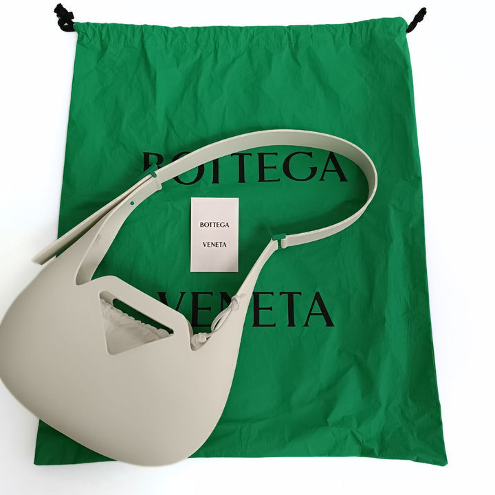 Bottega veneta Bottega veneta Bottega veneta Small Punch Rubber bag in white rubber