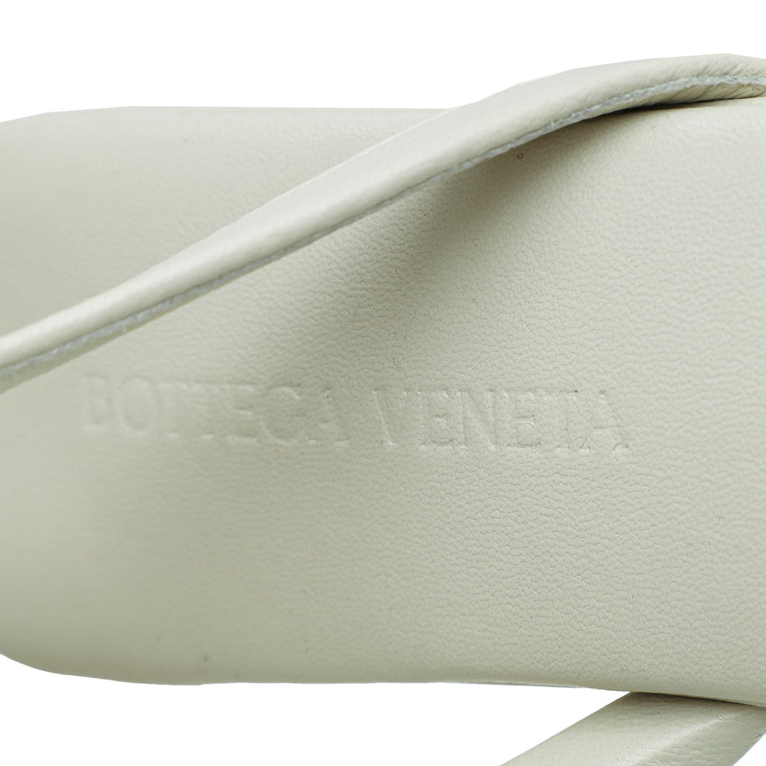 Bottega Veneta Cream Spiral Flat Sandals 36.5