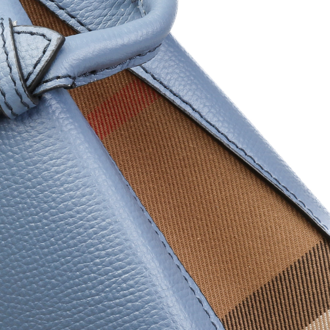 BURBERRY House Banner Tote - Baby Blue