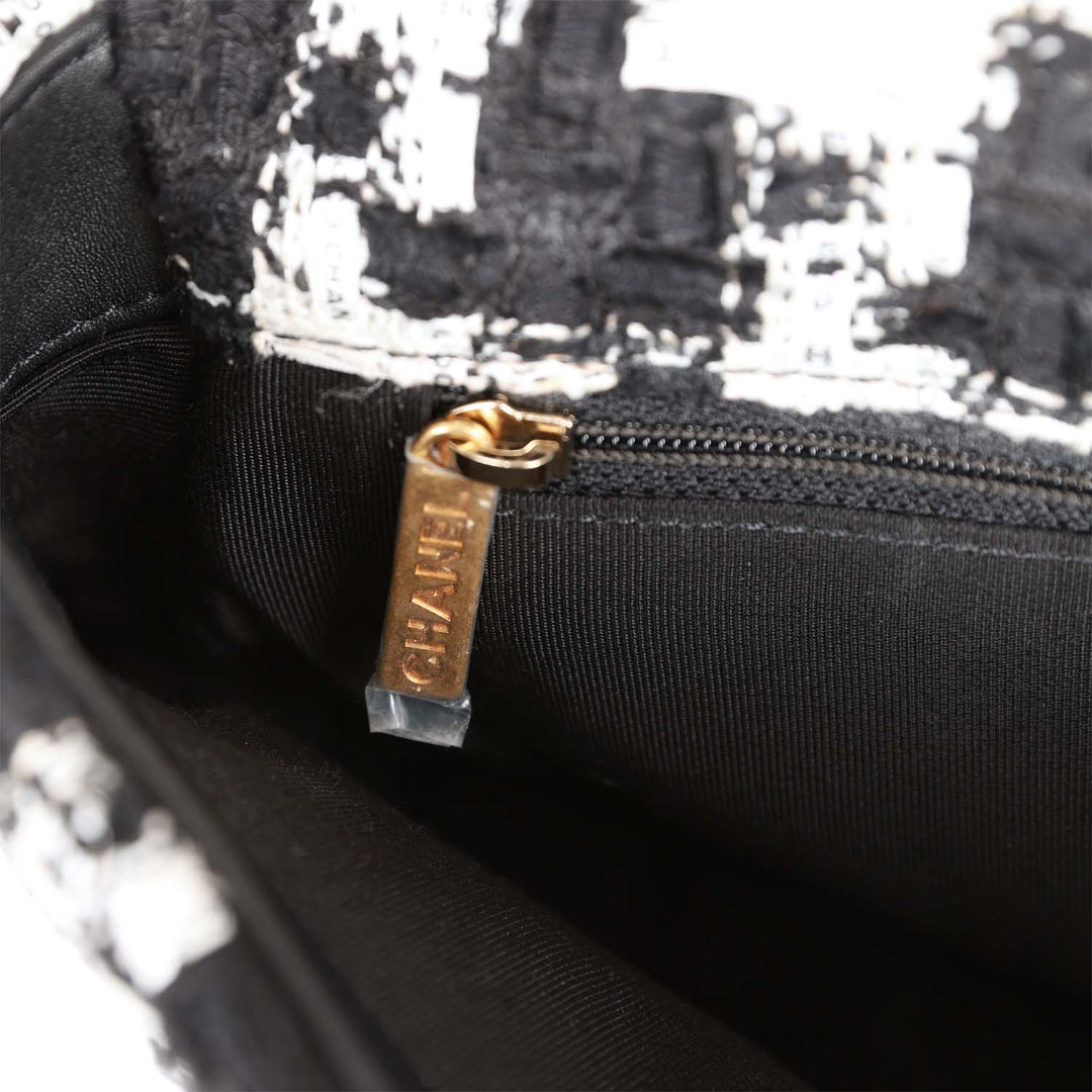 Top Quality Chanel Medium 19 Flap Bag Black and White Tweed Mixed Hardware