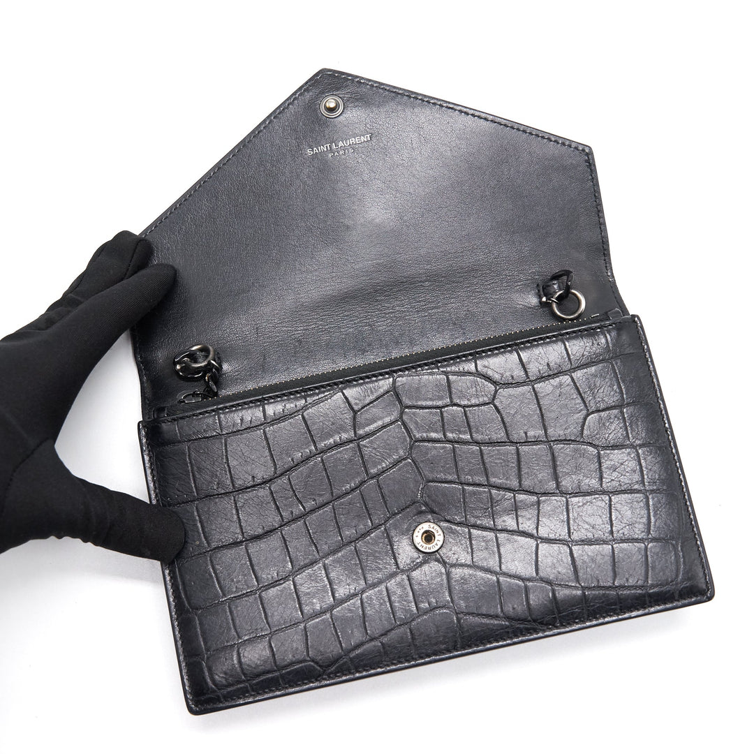 Saint Laurent So Black Envelope Wallet on Chain