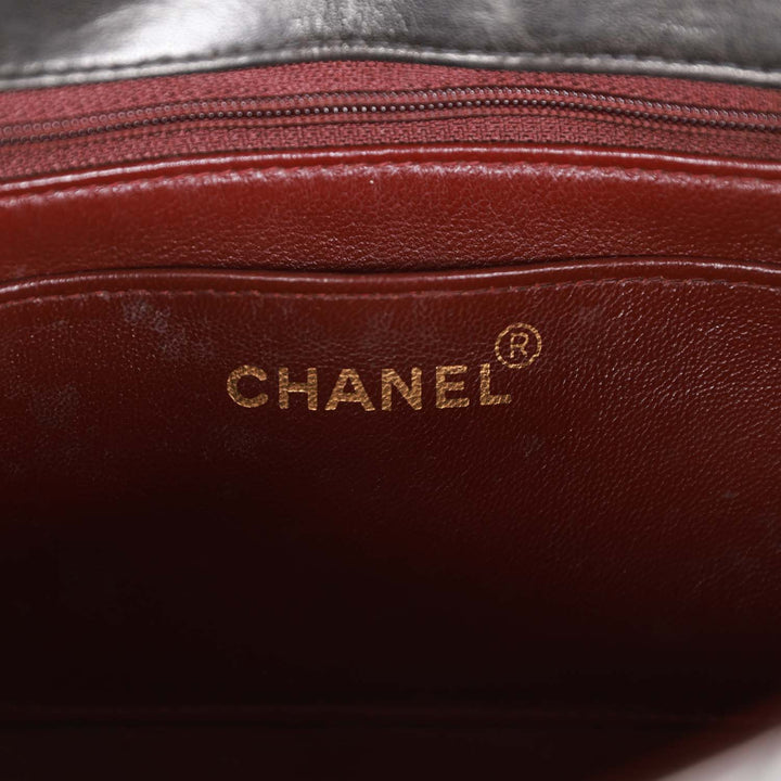 Vintage Top Quality Chanel Small Diana Flap Bag Black Lambskin Gold Hardware