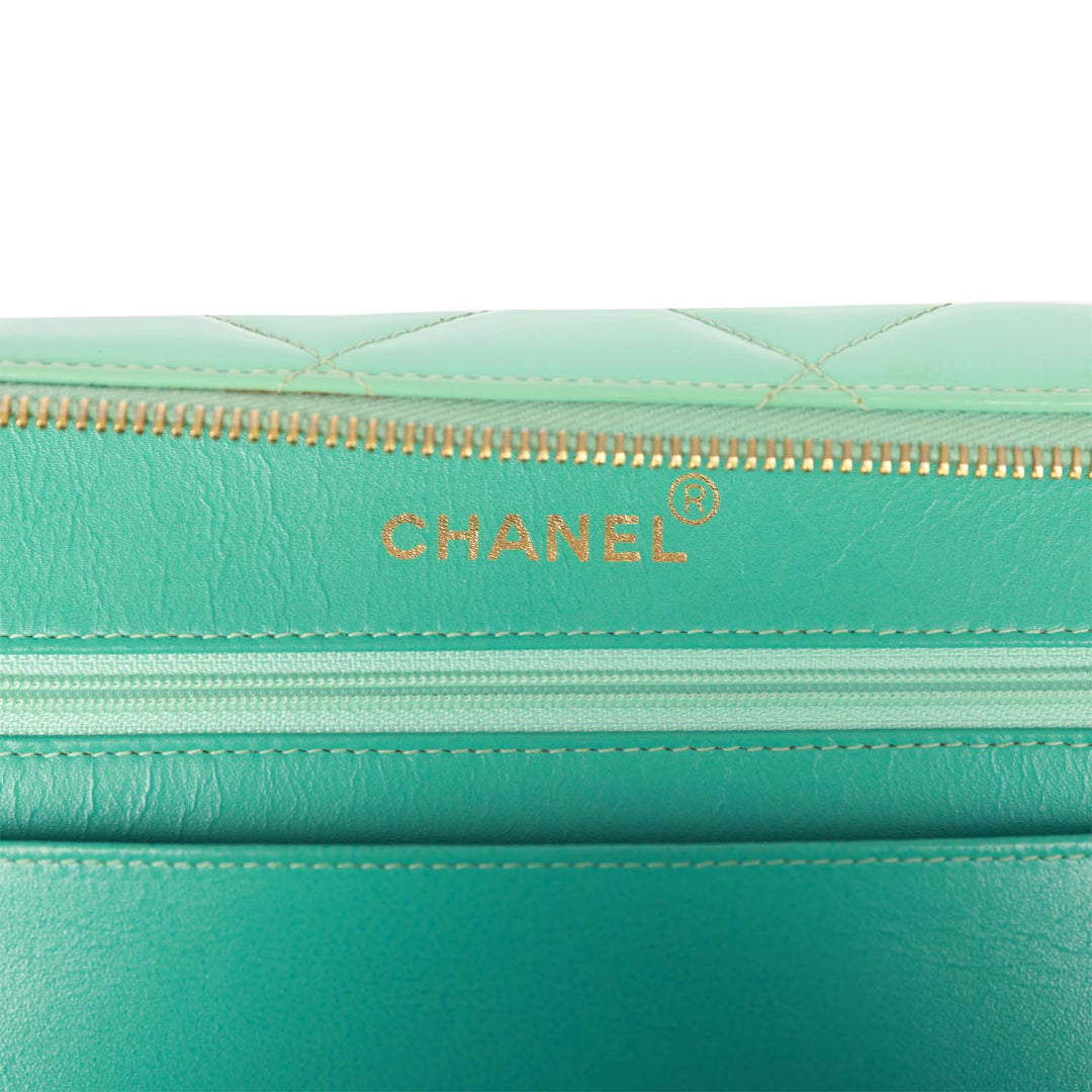 Vintage Top Quality Chanel Vanity Case Bag Turquoise Patent Gold Hardware