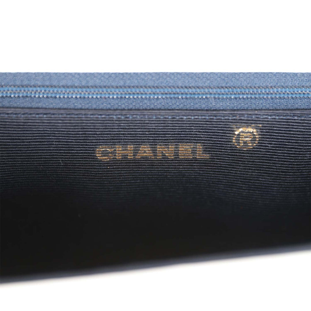 Vintage Top Quality Chanel Half Moon Shoulder Bag White Lambskin Gold Hardware