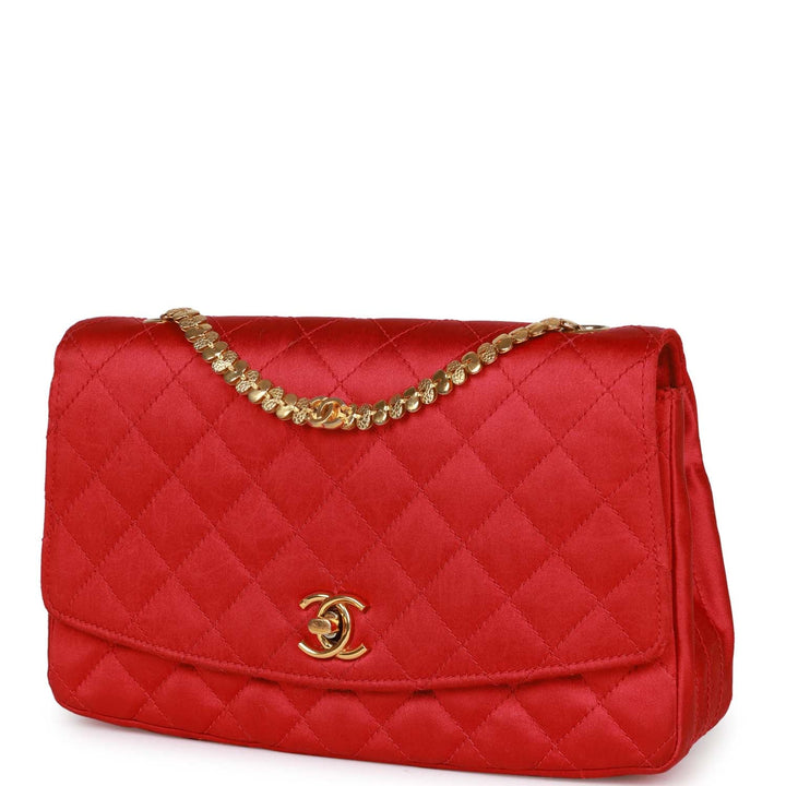 Vintage Top Quality Chanel Flap Bag Red Satin Gold Hardware