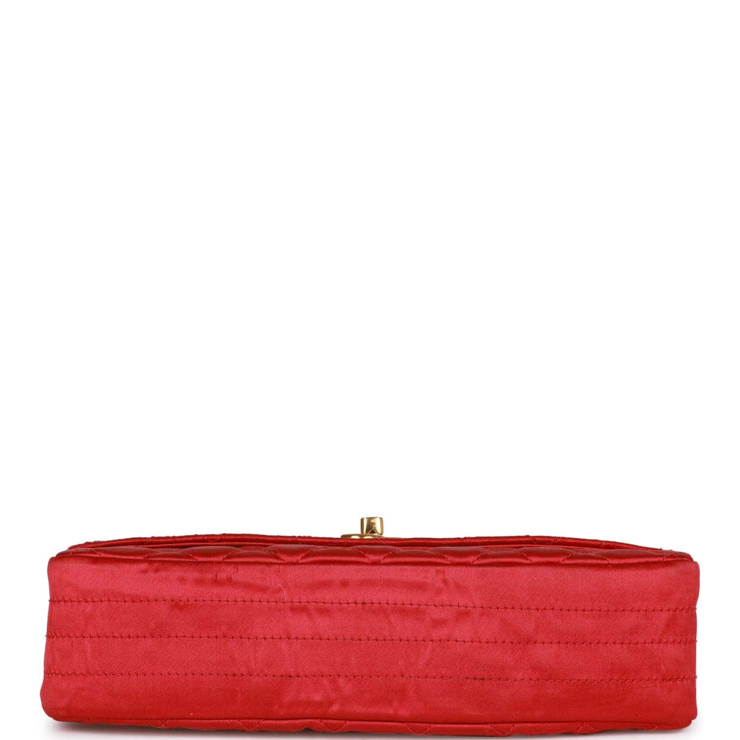 Vintage Top Quality Chanel Flap Bag Red Satin Gold Hardware