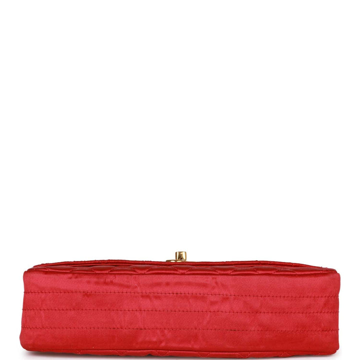 Vintage Top Quality Chanel Flap Bag Red Satin Gold Hardware
