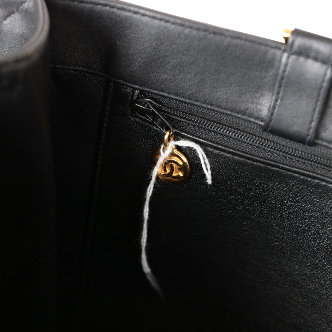 Vintage Top Quality Chanel CC Chain Shopping Tote Bag Black Lambskin Gold Hardware