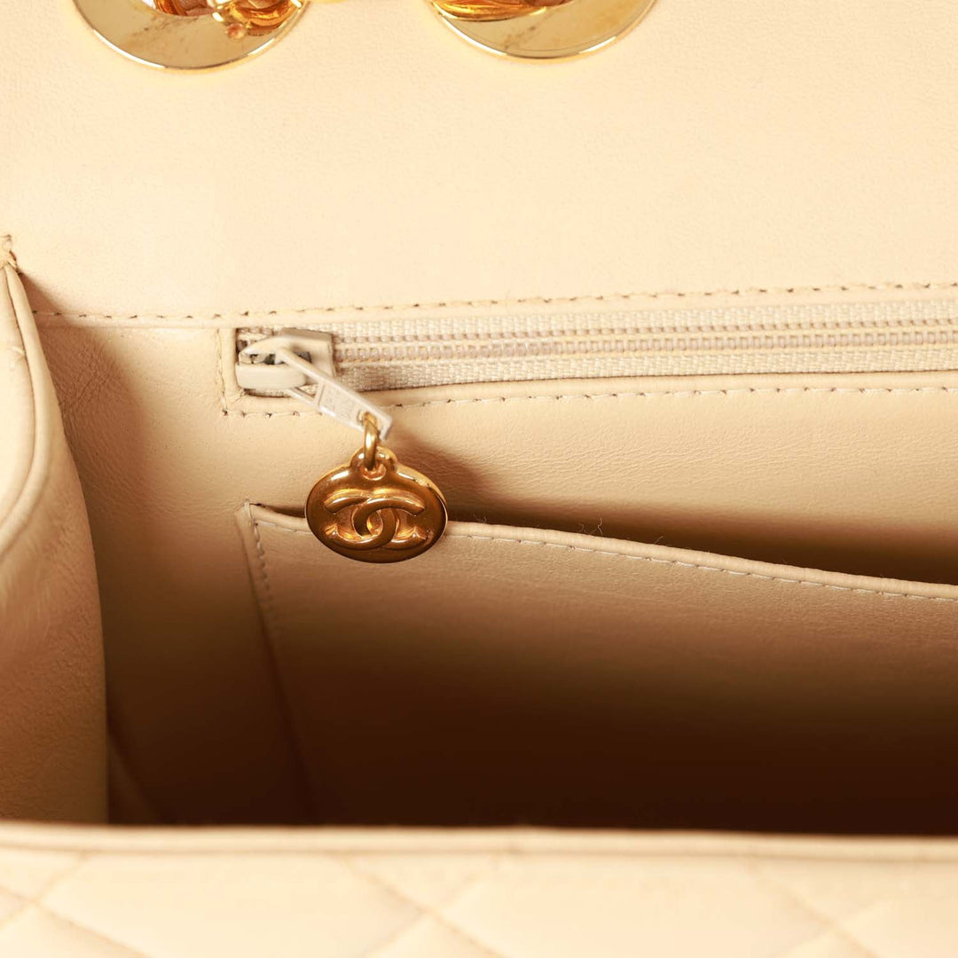 Vintage Top Quality Chanel XL Jumbo Flap Bag Beige Lambskin Gold Hardware