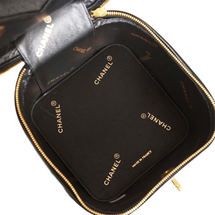 Vintage Top Quality Chanel Vanity Heart Mirror Bag Black Patent Gold Hardware