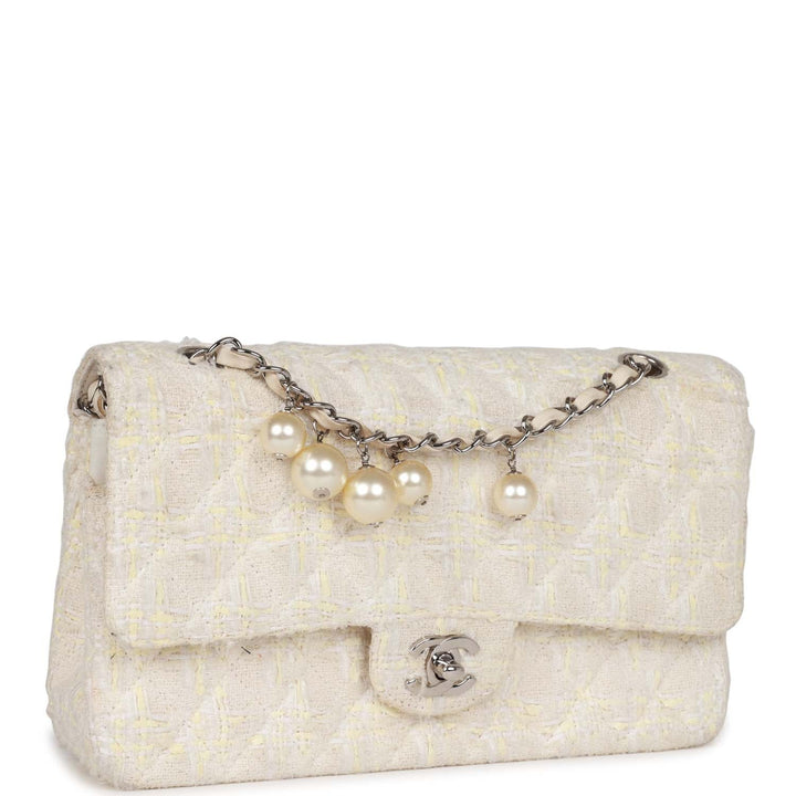 Vintage Top Quality Chanel Medium Double Flap Bag White Tweed Silver Hardware