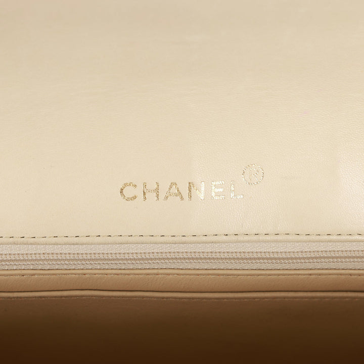 Vintage Top Quality Chanel Medium Diana Flap Bag Ivory Lambskin Gold Hardware