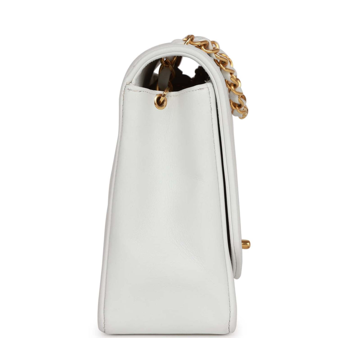 Vintage Top Quality Chanel Medium Diana Flap Bag White Lambskin Gold Hardware