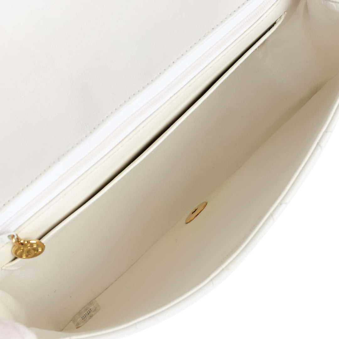 Vintage Top Quality Chanel Medium Diana Flap Bag White Lambskin Gold Hardware