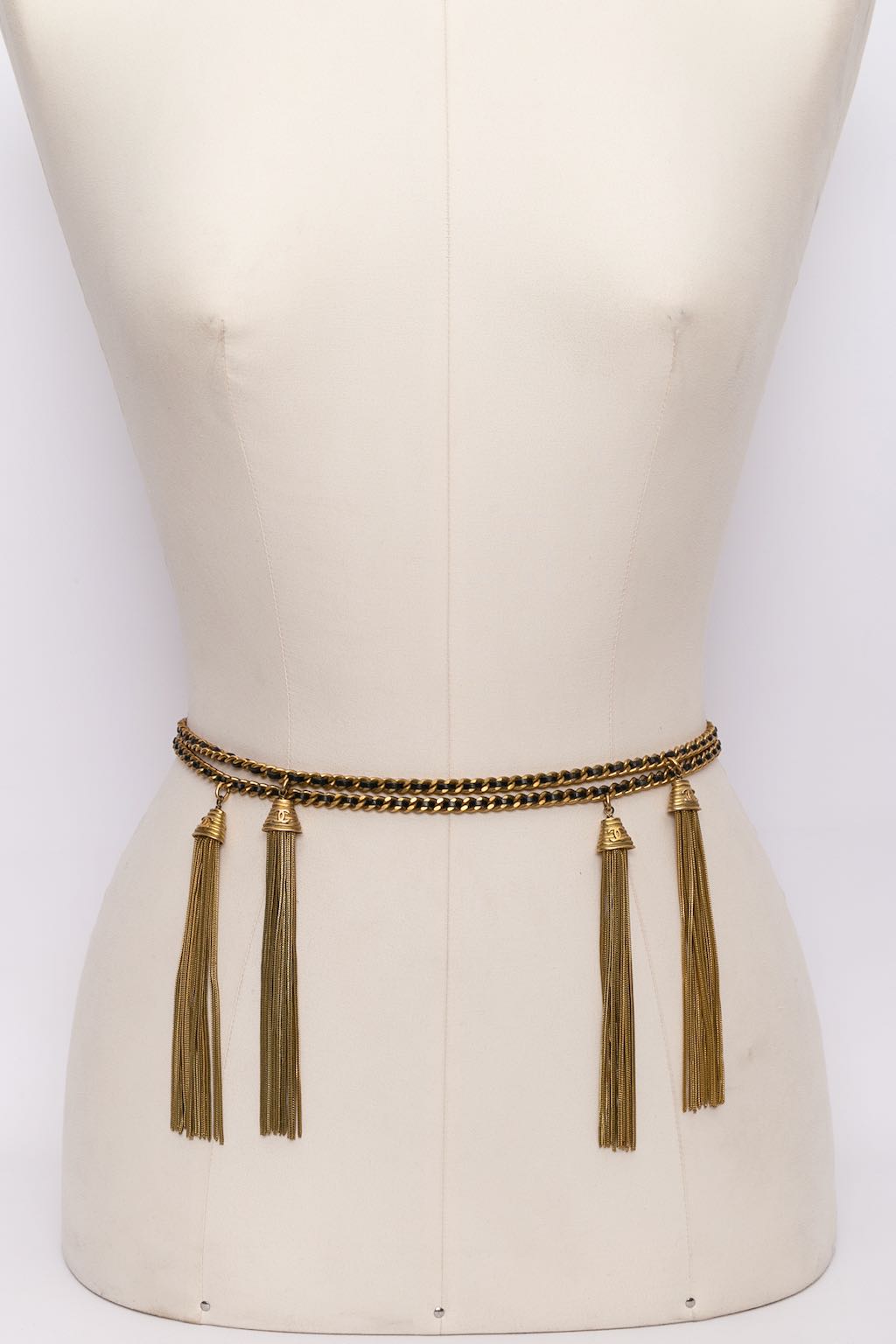 Long collier pompons Top Quality Chanel Automne 1994