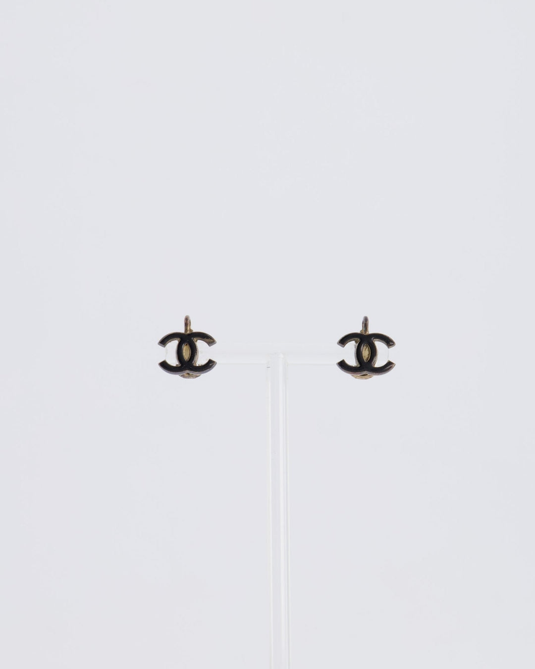*HOT* Top Quality Chanel Ruthenium and Black Enamel CC Logo Earrings