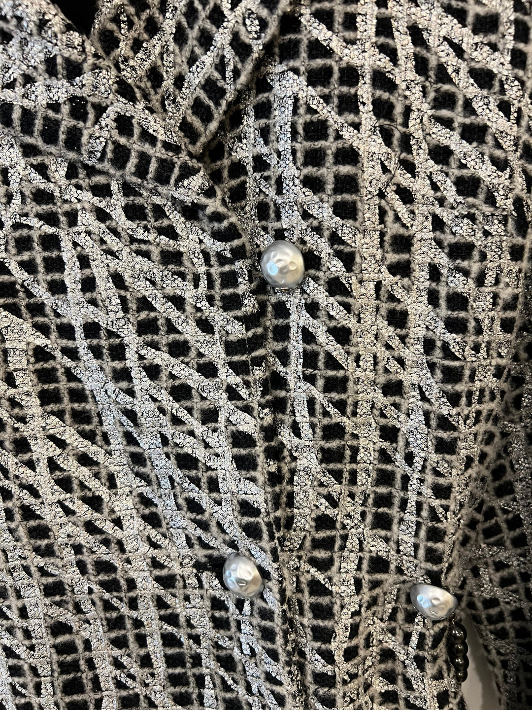 Top Quality Chanel Black and Silver Metallic Tweed Jacket with CC Buttons and Removable Pearl Detail Size FR 38 (UK 10)