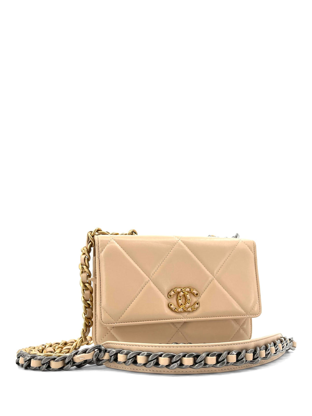 Top Quality Chanel CC Logo 19 Quilted Lambskin Leather Wallet On Chain Beige