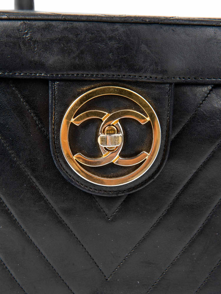 Top Quality Chanel CC Logo 24K Gold Plated Chevron Quilted Leather Globe Trotter Black