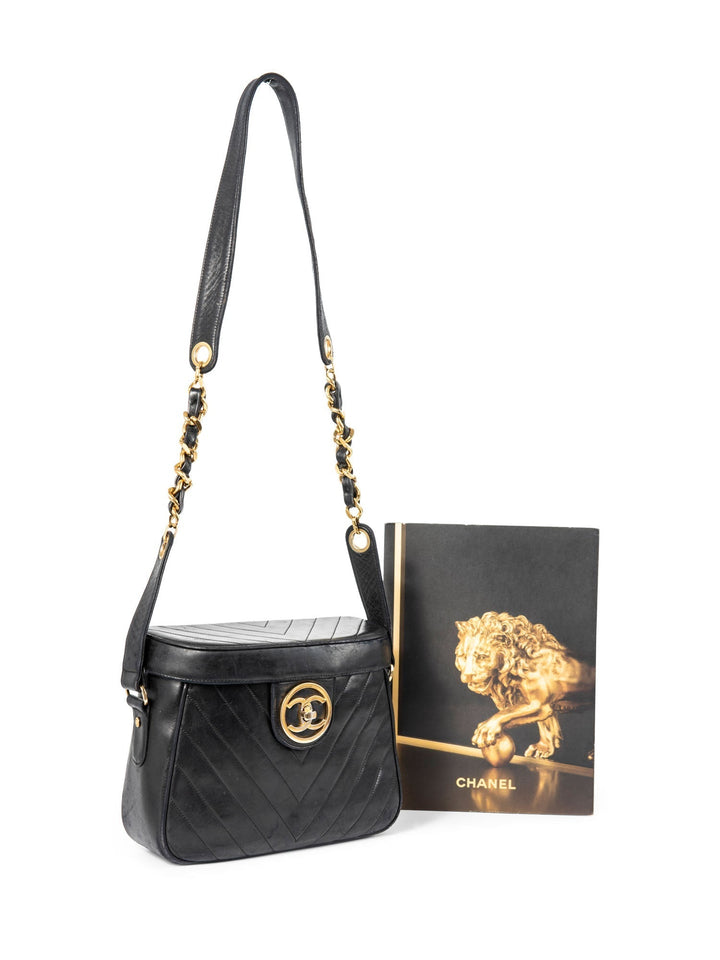 Top Quality Chanel CC Logo 24K Gold Plated Chevron Quilted Leather Globe Trotter Black