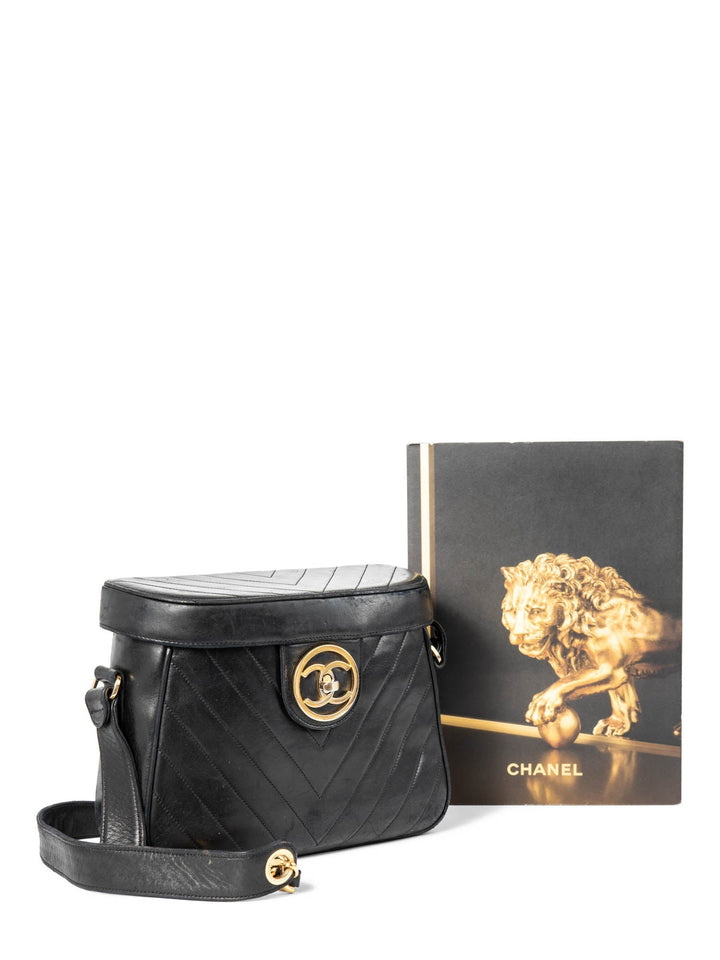 Top Quality Chanel CC Logo 24K Gold Plated Chevron Quilted Leather Globe Trotter Black