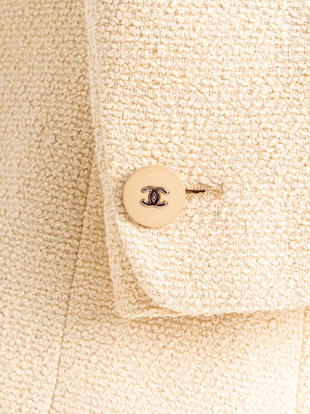 Top Quality Chanel CC Logo 90s Tweed Fitted Jacket Beige
