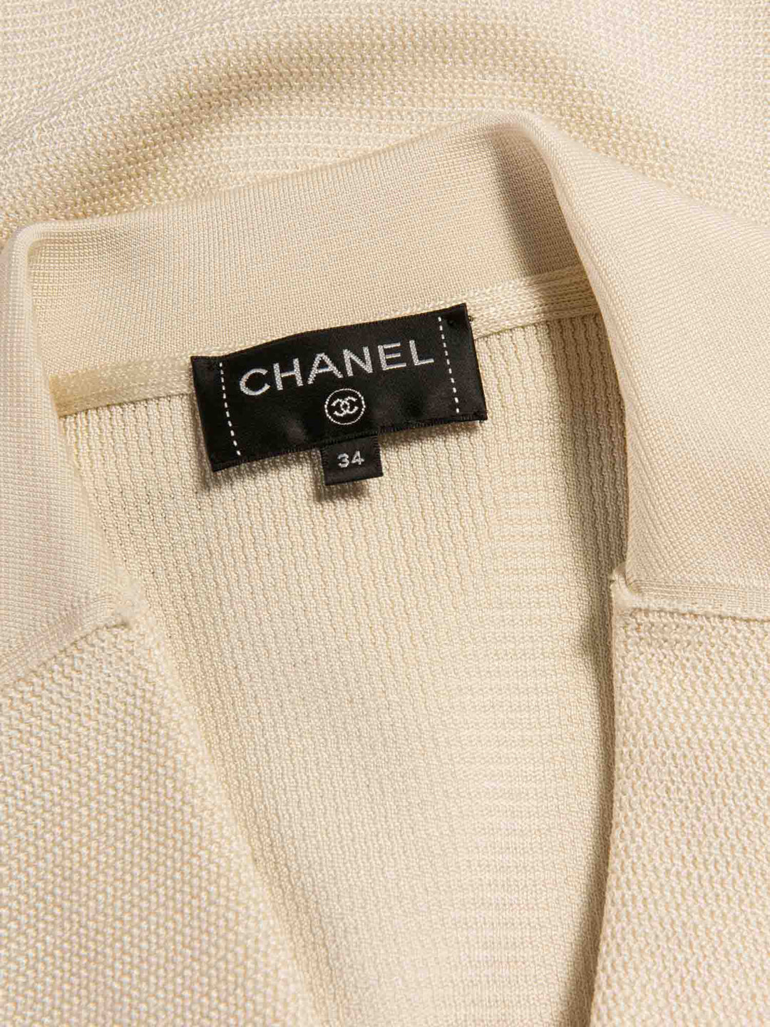 Top Quality Chanel CC Logo Buttoned Knit Cardigan Pearlescent Ivory