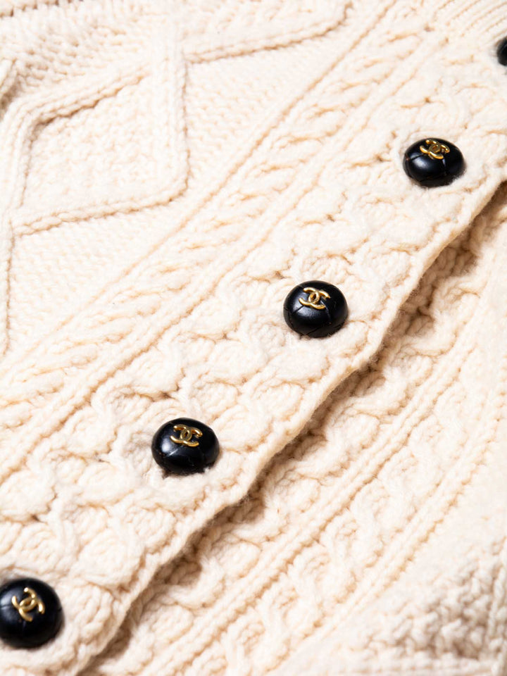 Top Quality Chanel CC Logo Cable Knit Cardigan Ivory