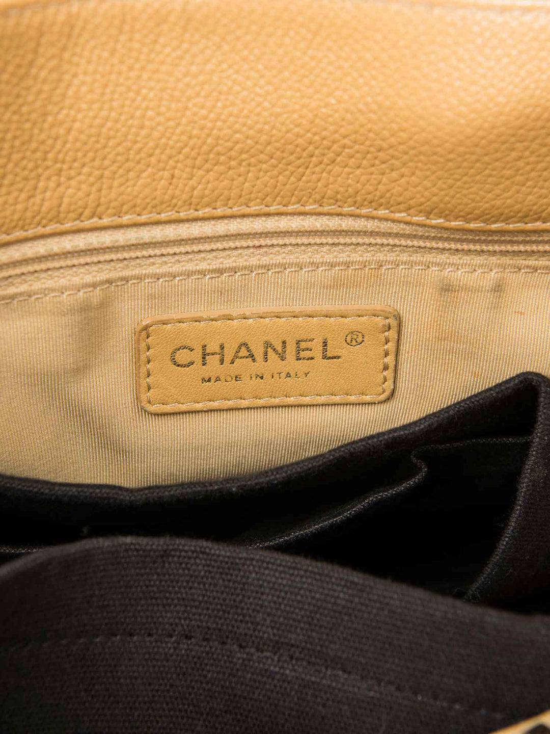 Top Quality Chanel CC Logo Caviar Leather Cerf Tote Bag Beige
