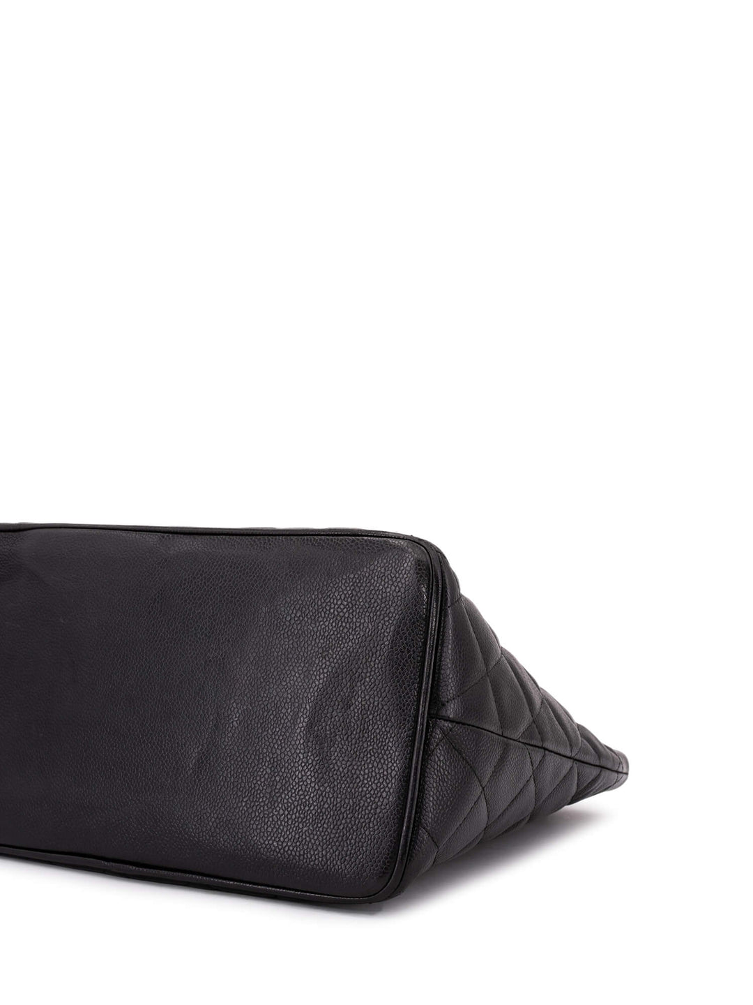 Top Quality Chanel CC Logo Caviar Quilted Leather Medallion Bag Black
