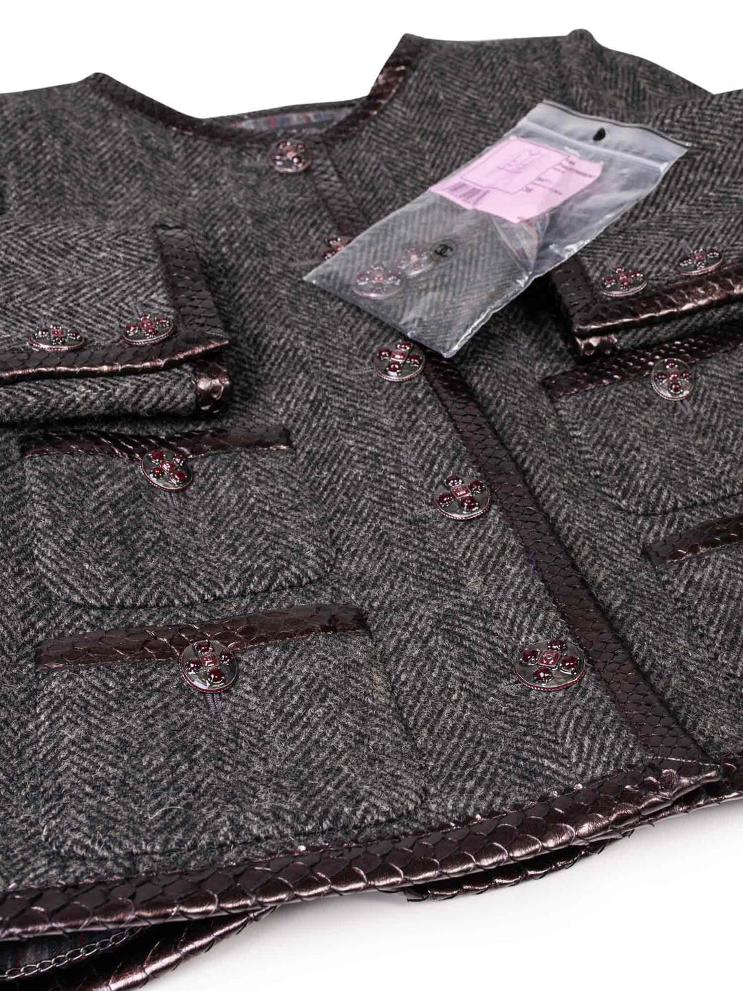 Top Quality Chanel CC Logo Gripoix Tweed Fringe Fitted Jacket Green