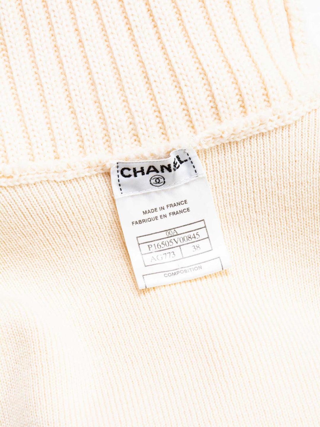 Top Quality Chanel CC Logo Knit Sleeveless Turtleneck Top Beige
