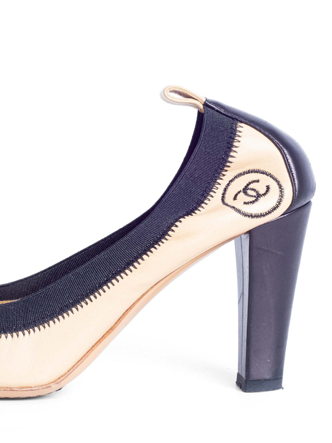 Top Quality Chanel CC Logo Leather Cap Toe Heels Beige Black
