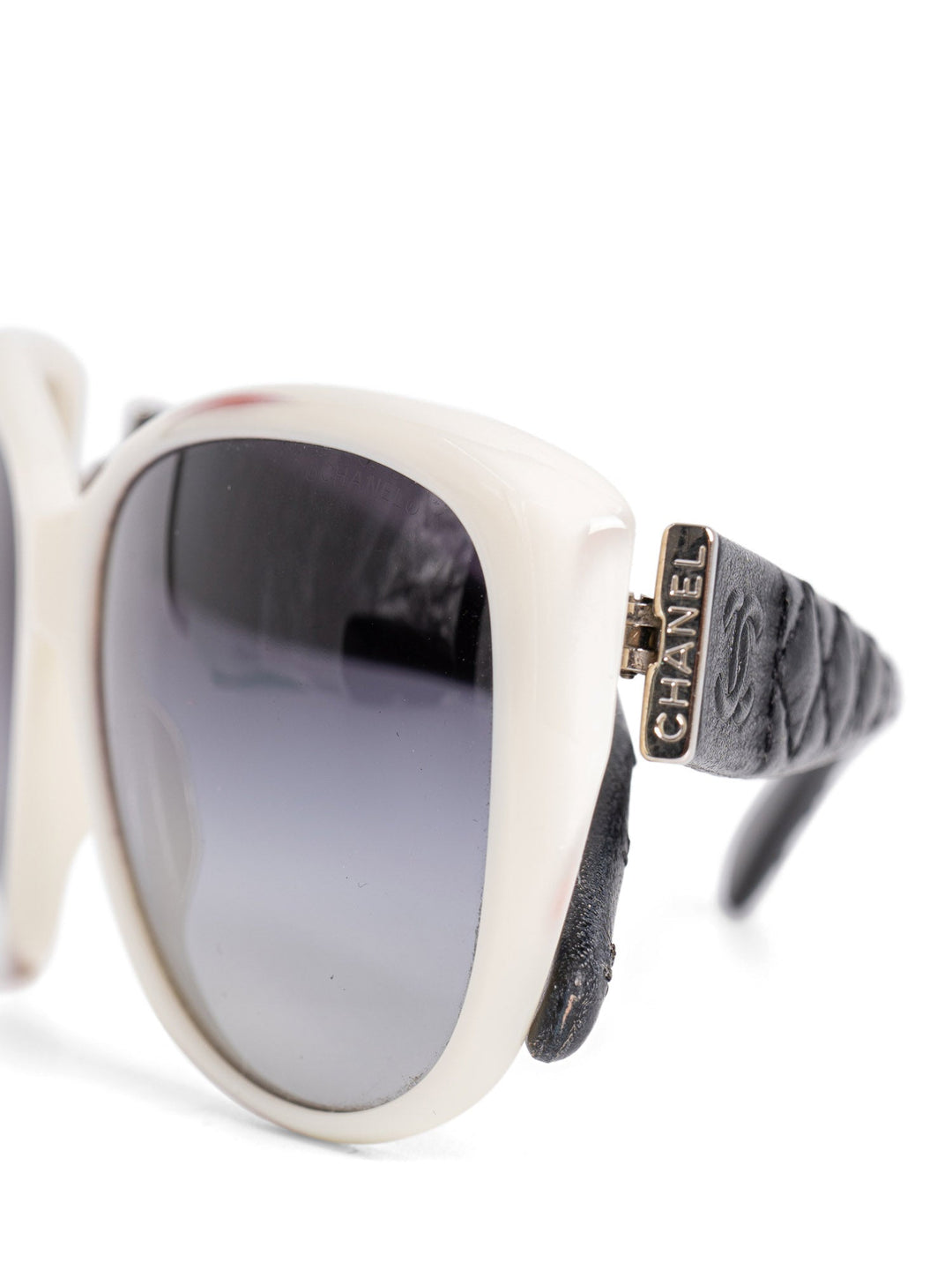 Top Quality Chanel CC Logo Leather Sunglasses Black White