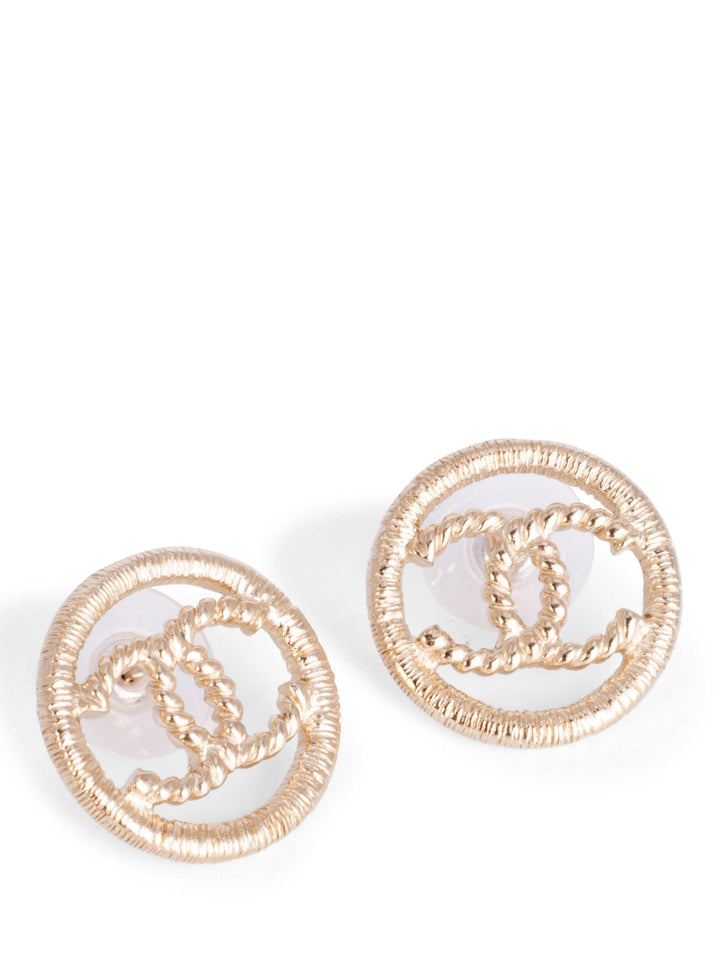 Top Quality Chanel CC Logo Medallion Earrings Gold