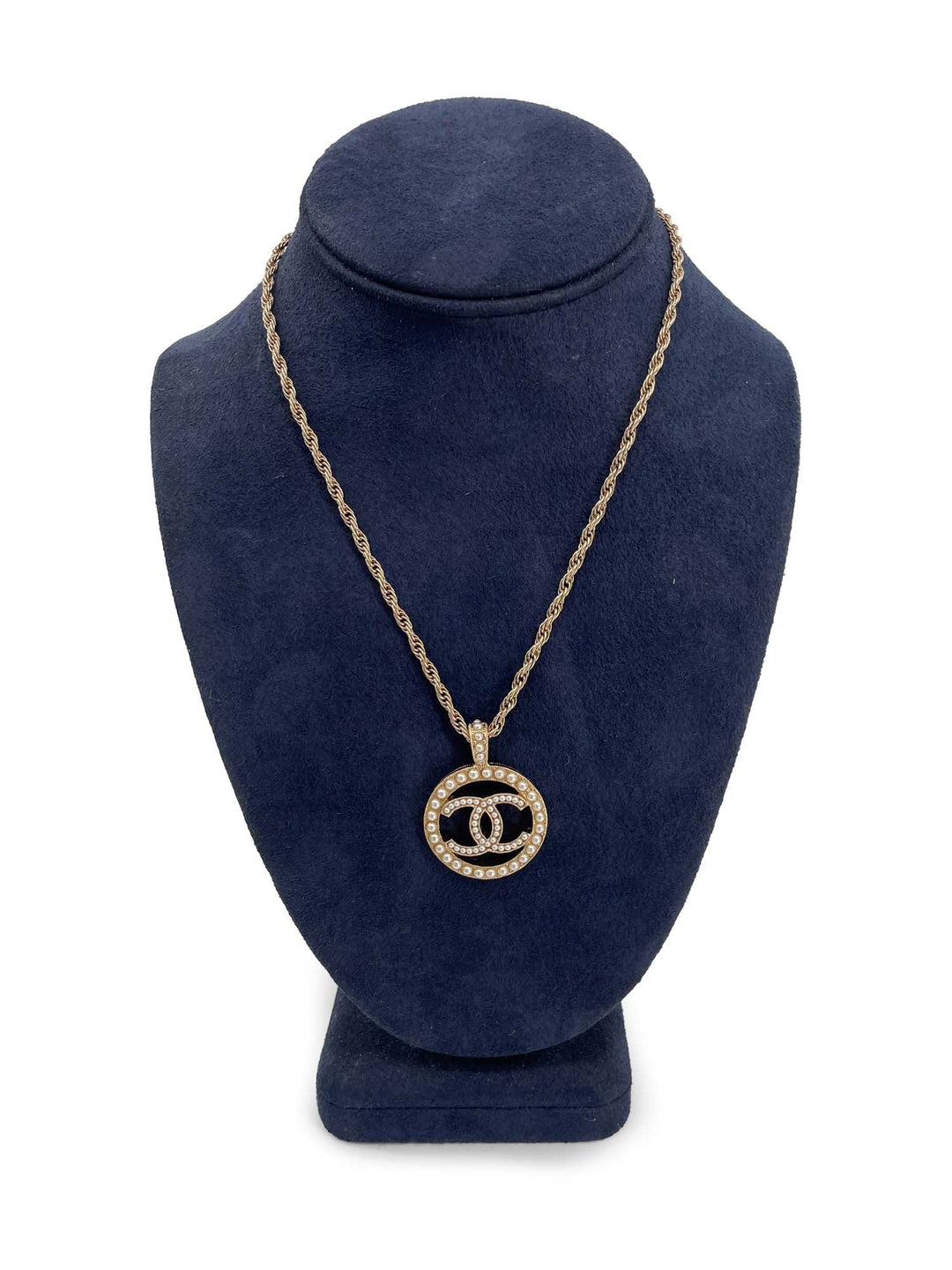 Top Quality Chanel CC Logo Pearl Adjustable Necklace Gold