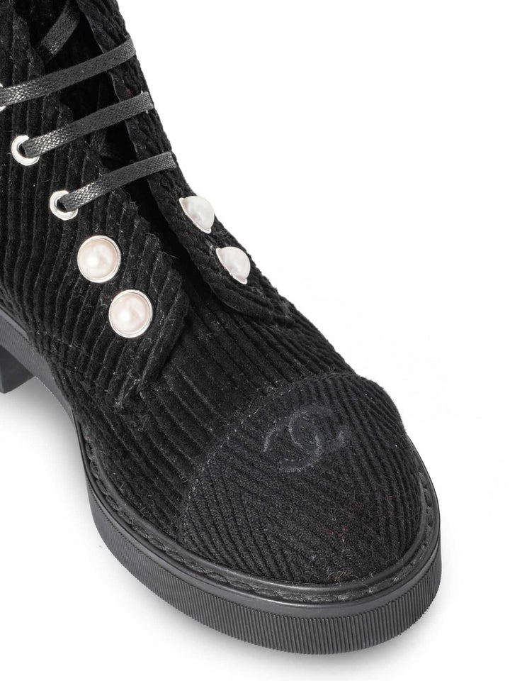 Top Quality Chanel CC Logo Pearl Lace Up Corduroy Boots Black