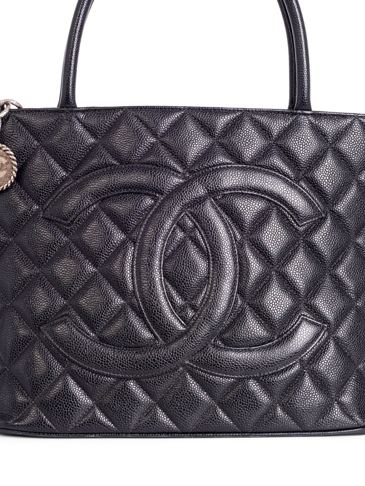 Top Quality Chanel CC Logo Quilted Caviar Leather Bag Black