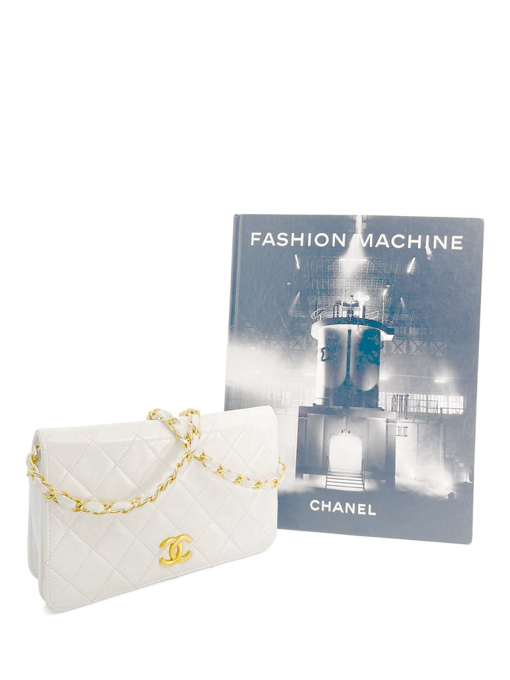 Top Quality Chanel CC Logo Quilted Leather 24K Gold Plated Shoulder Bag White