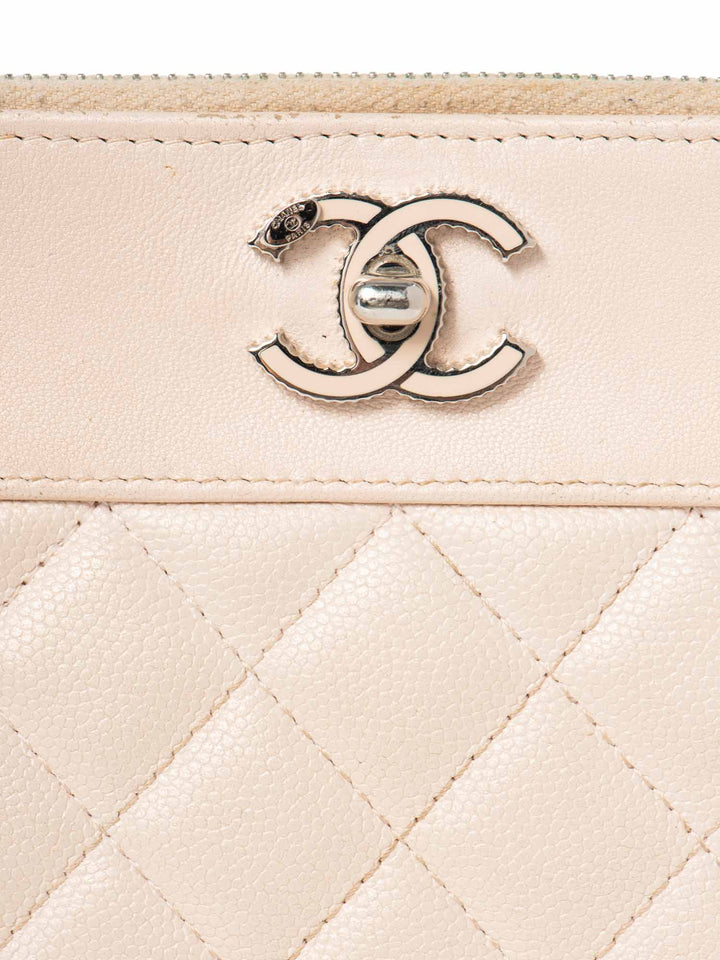 Top Quality Chanel CC Logo Quilted Leather Clutch Blush Pink